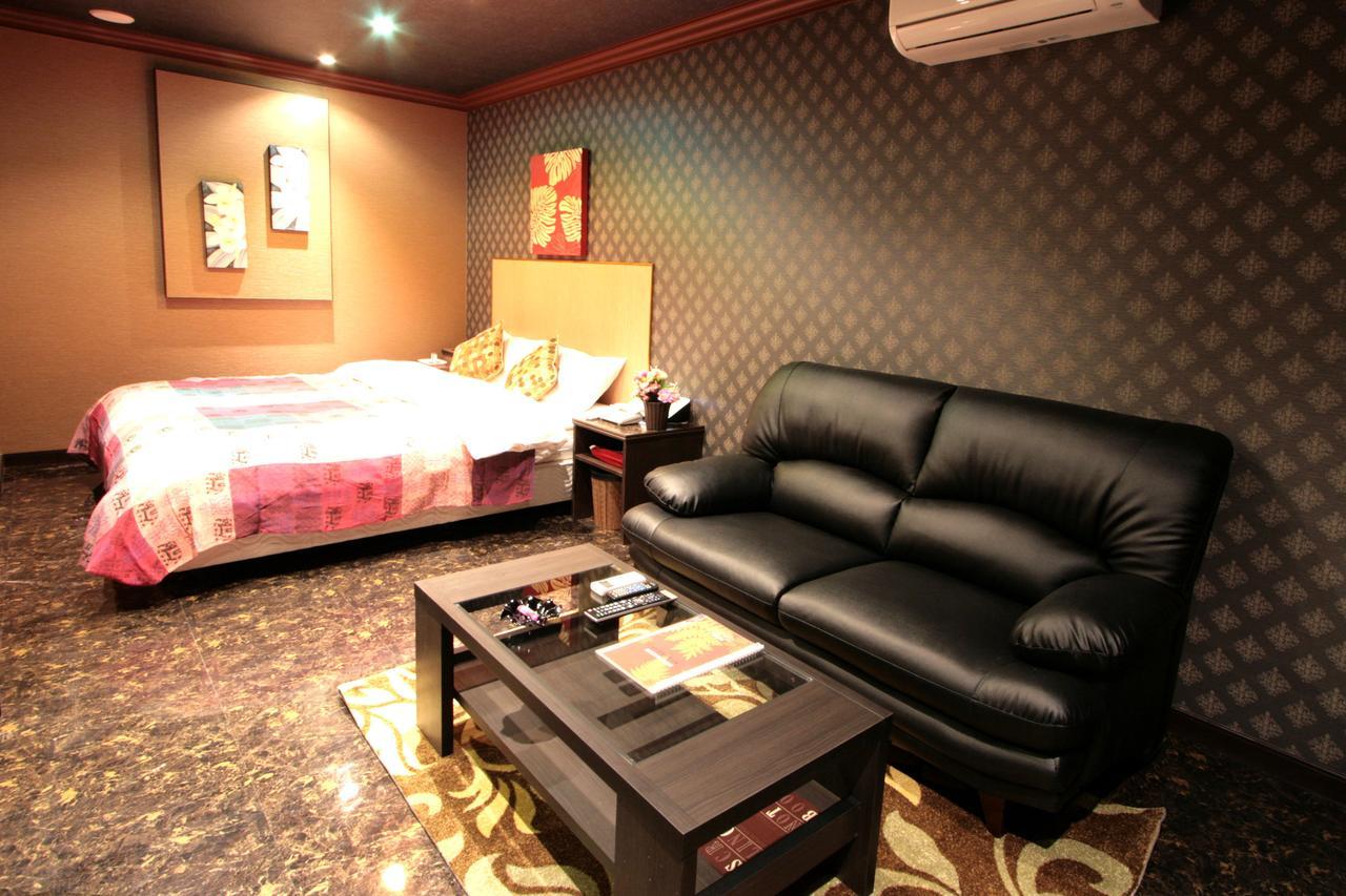Hotel Sari Seki Inter (Adults Only) Kameyama Esterno foto