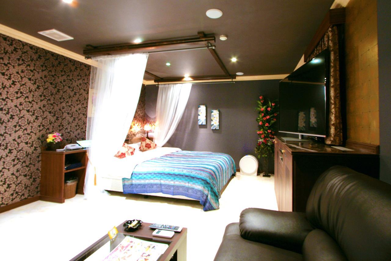 Hotel Sari Seki Inter (Adults Only) Kameyama Esterno foto