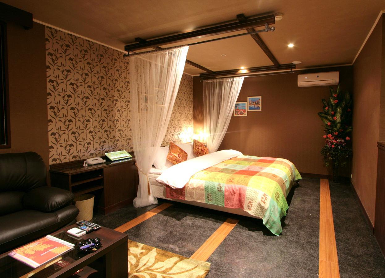 Hotel Sari Seki Inter (Adults Only) Kameyama Esterno foto